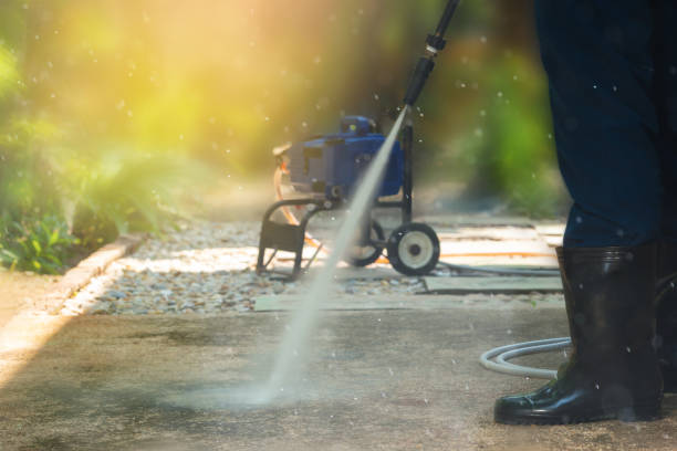 Post-Construction Pressure Washing in Sneads, FL
